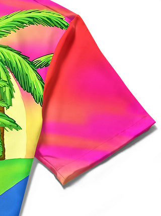 men's Hawaiian shirt close-up short sleeve
