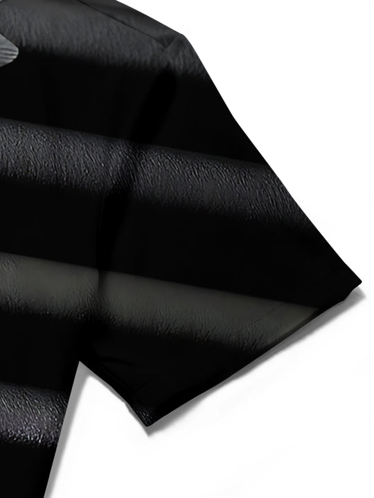 men's printed shirt close-up short sleeve
