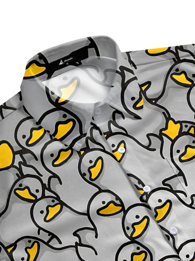 Men's short sleeve shirt with duck print in side view