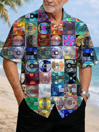 Men's short sleeve printed pocket shirt front view