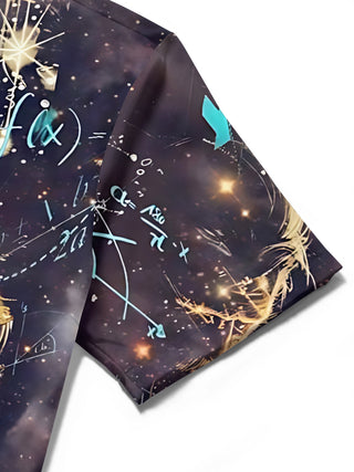 men's printed shirt close-up short sleeve