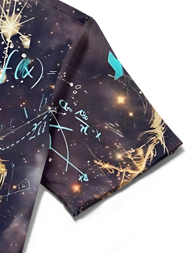 men's printed shirt close-up short sleeve