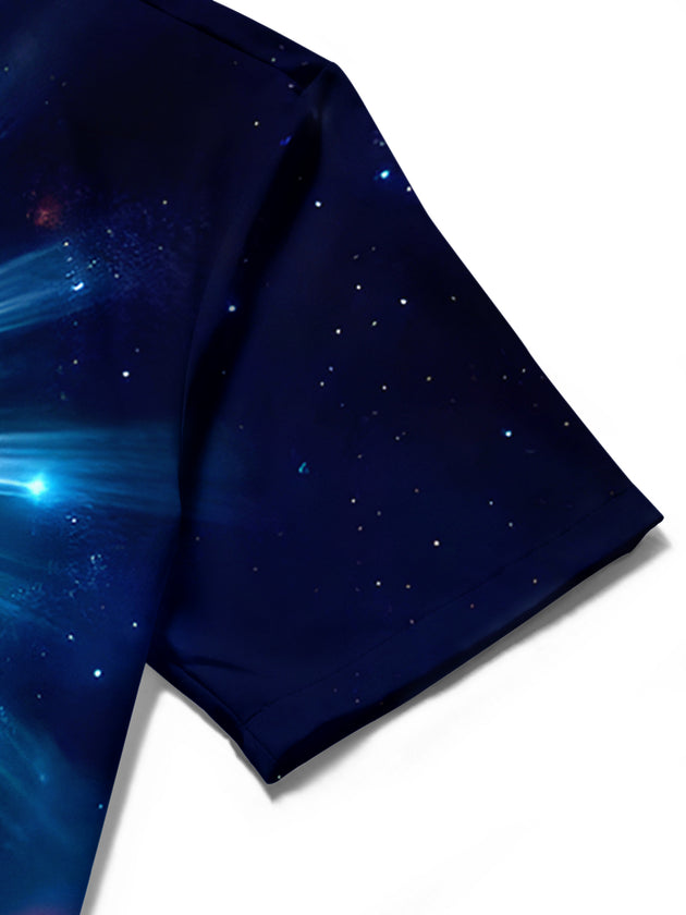Men's lighthouse print pocket short sleeve shirt close-up detail