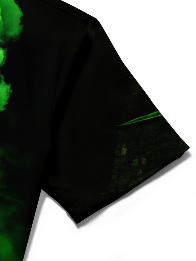 men's printed shirt close-up short sleeve