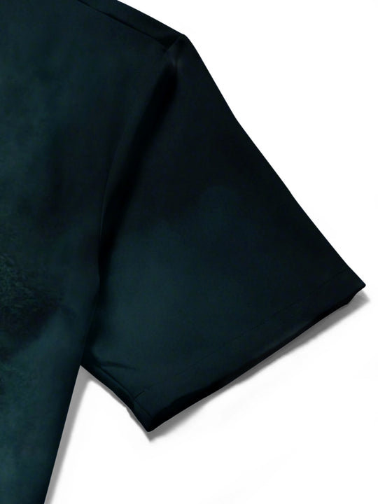 men's printed shirt close-up short sleeve