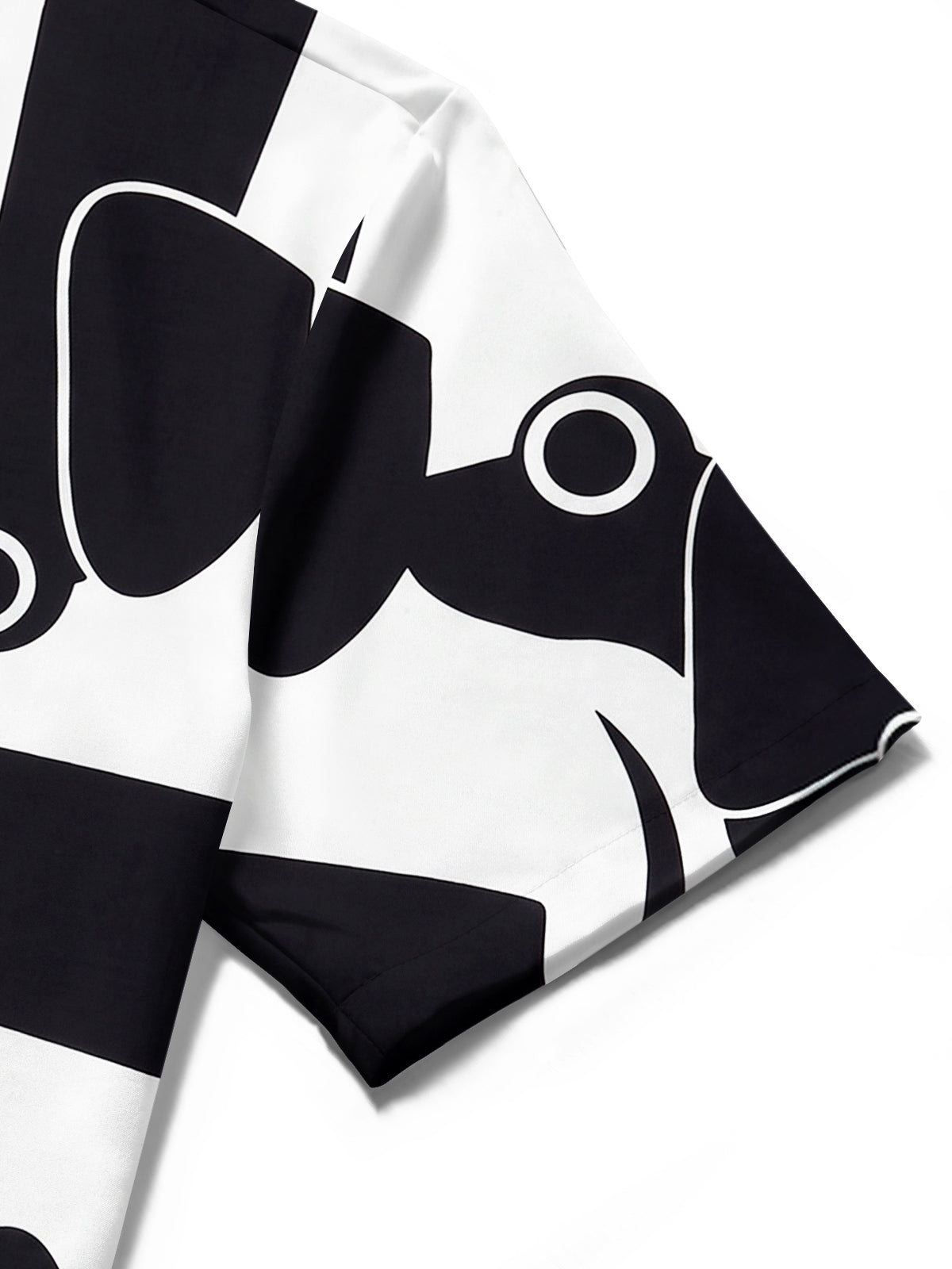 men's printed shirt close-up short sleeve