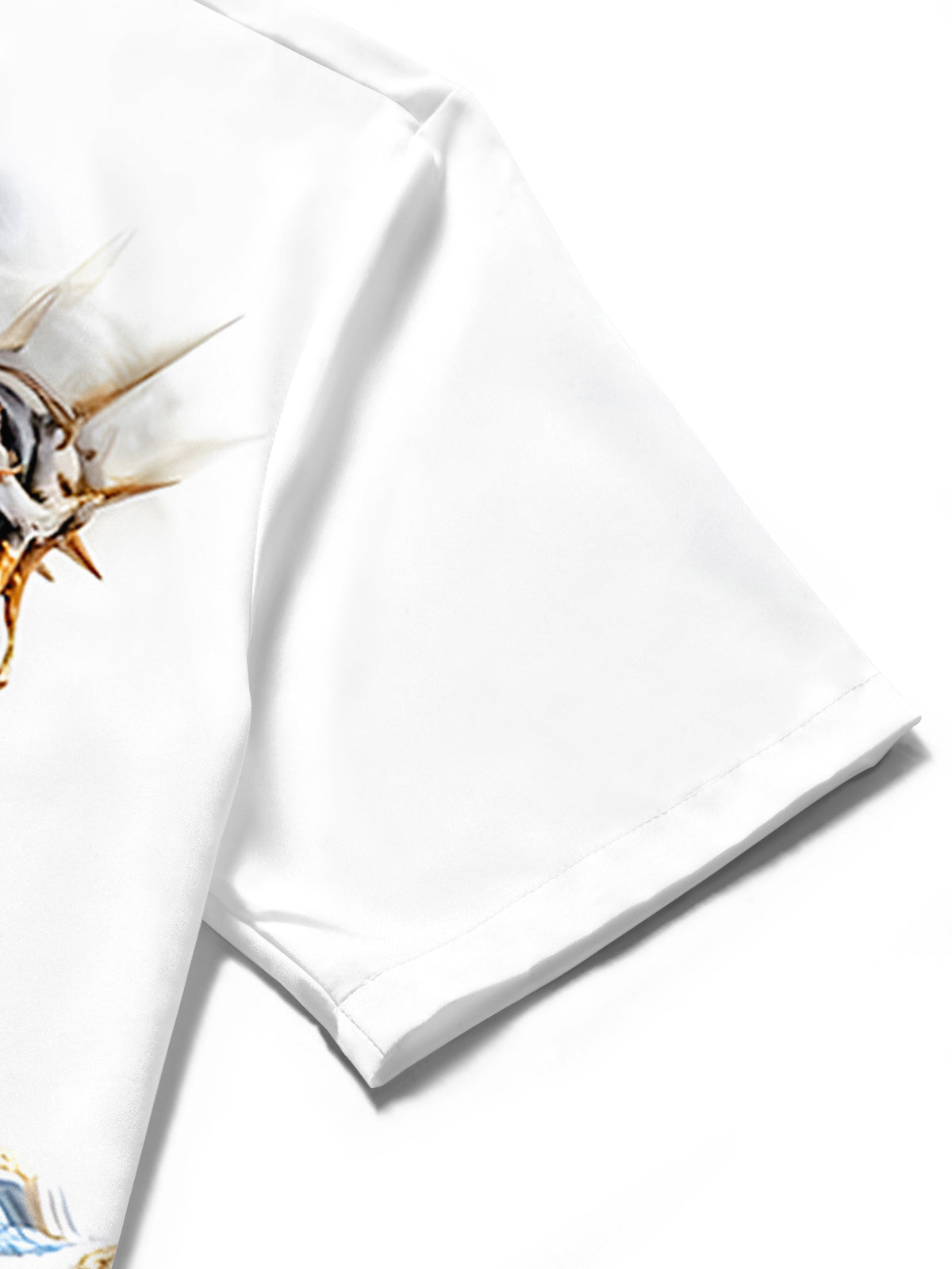men's printed shirt close-up short sleeve