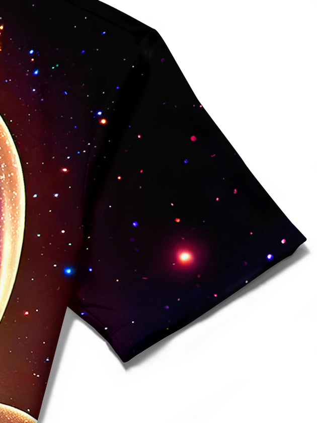 men's printed shirt close-up short sleeve
