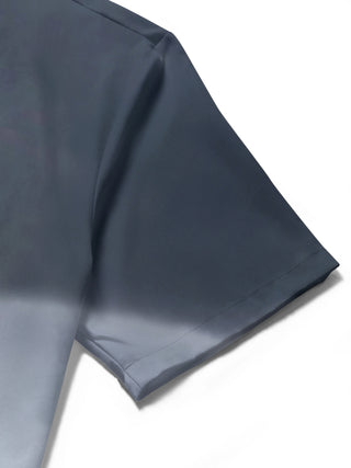 men's printed shirt close-up short sleeve