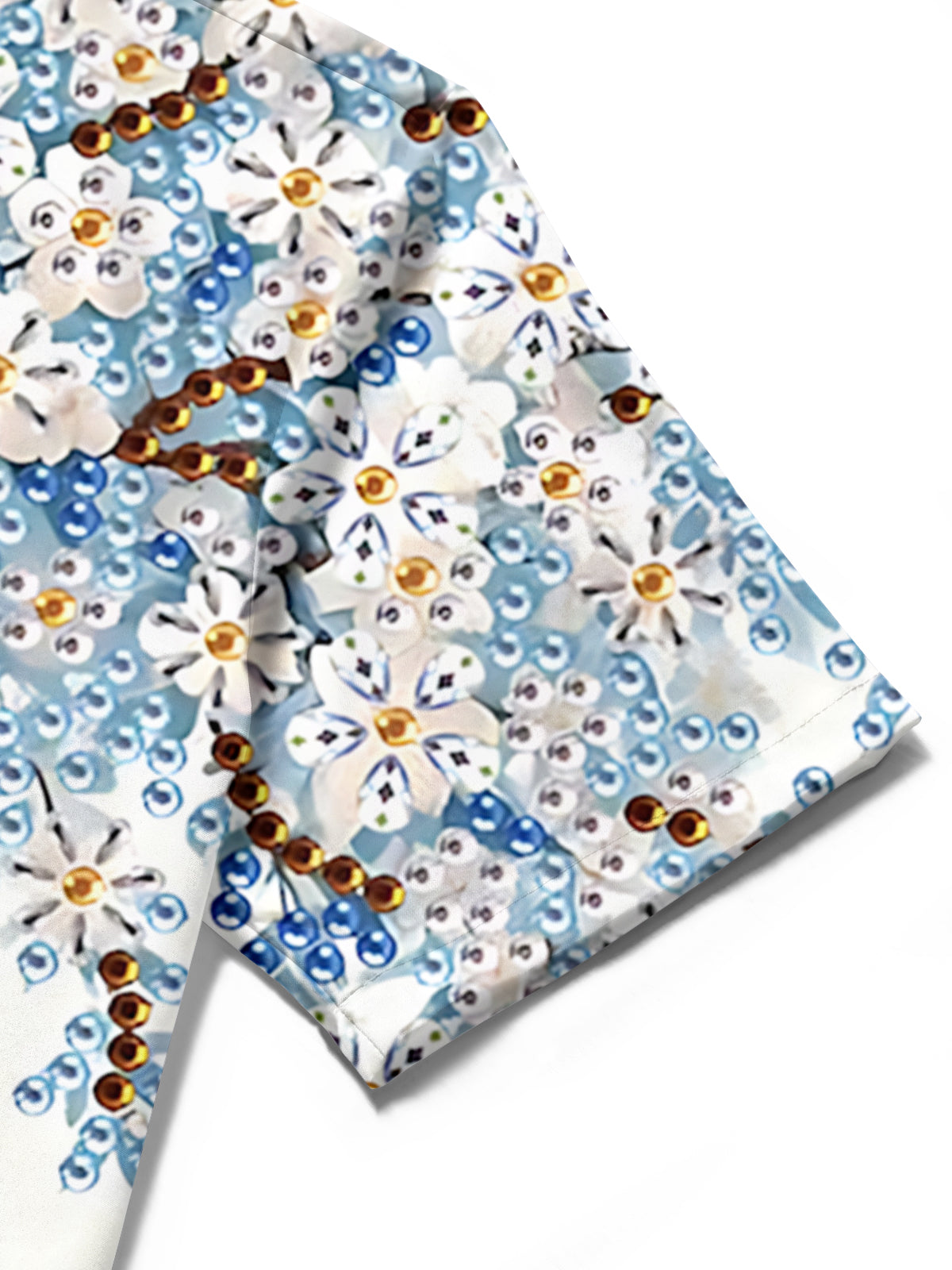 men's printed shirt close-up short sleeve