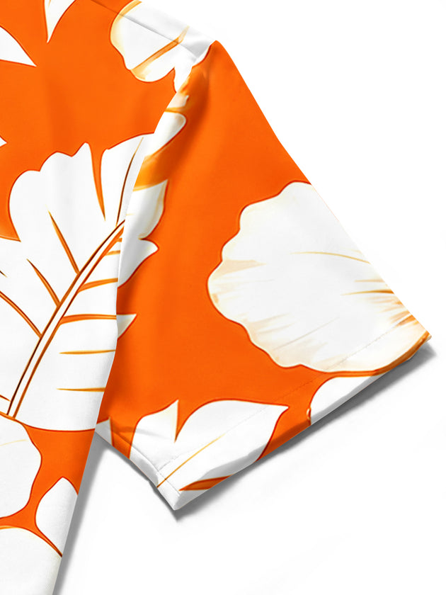 men's Hawaiian shirt close-up short sleeve