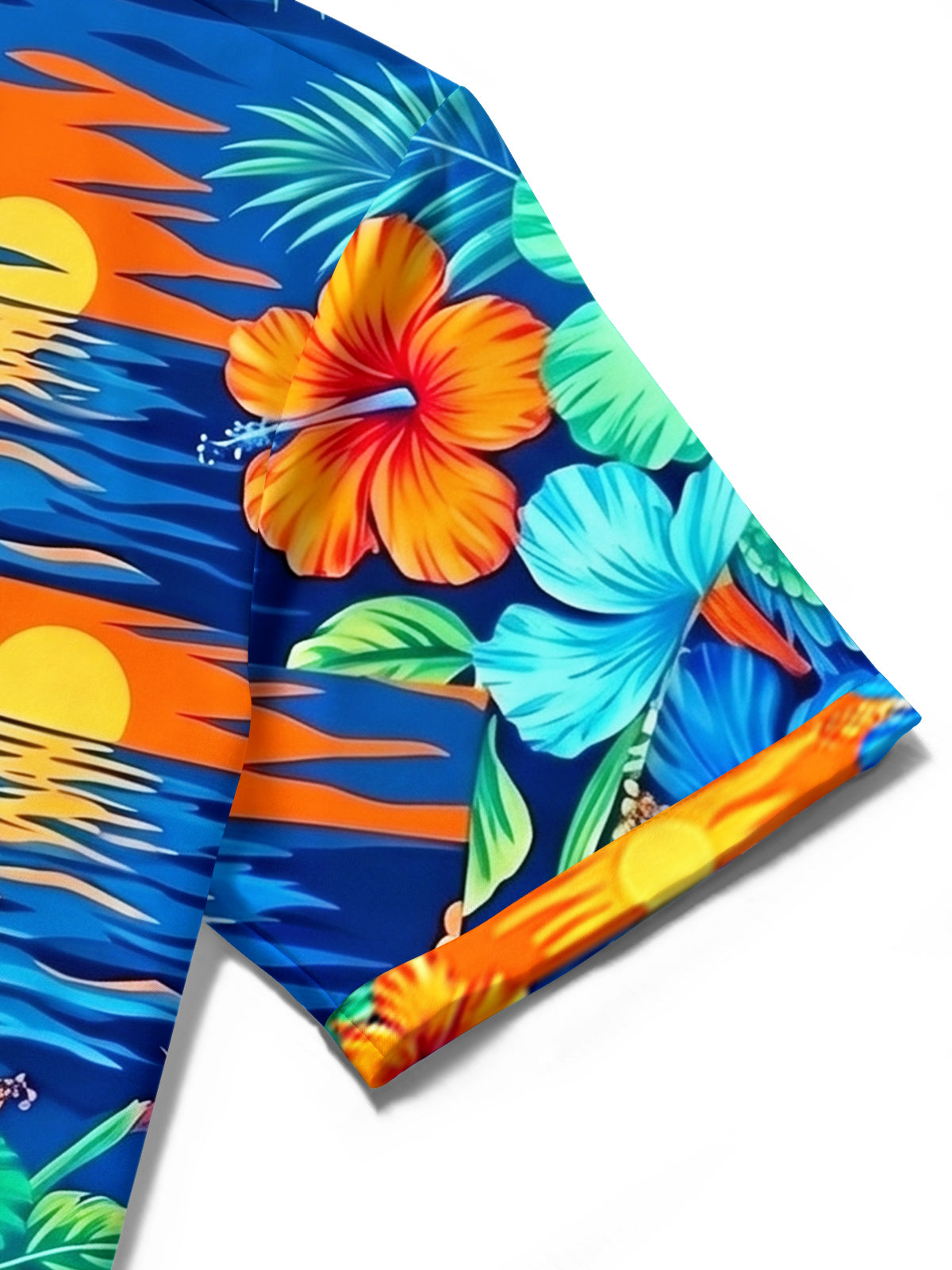 men's Hawaiian shirt close-up short sleeve