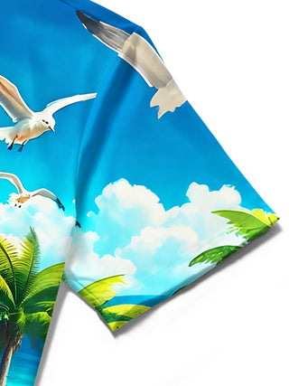 men's Hawaiian shirt close-up short sleeve