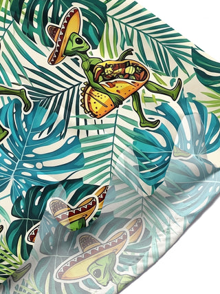 Men's short sleeve Hawaiian shirt close-up detail view