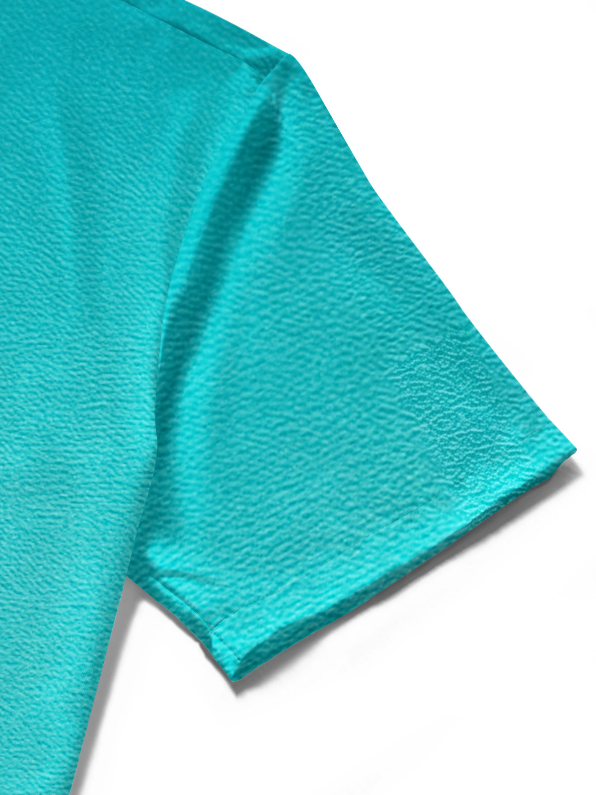 men's Hawaiian shirt close-up short sleeve