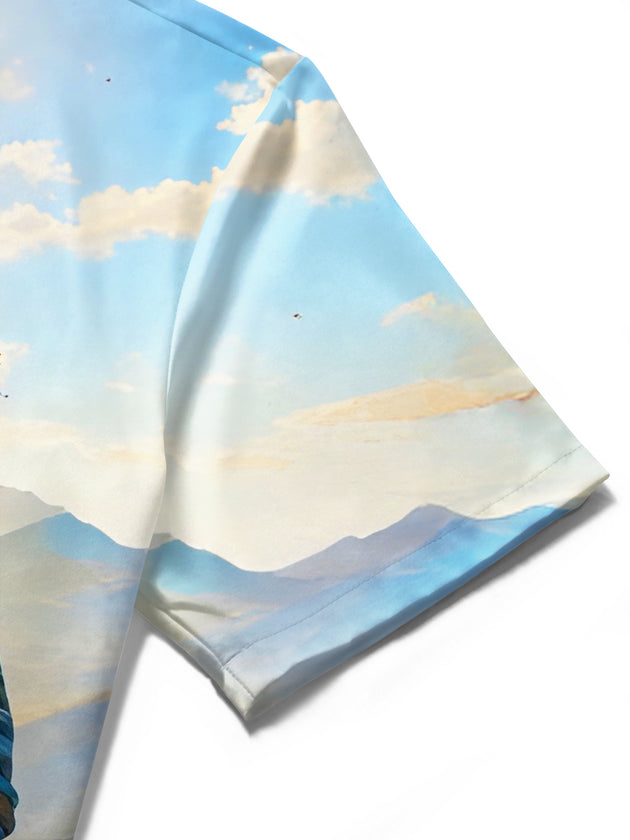 men's printed shirt close-up short sleeve