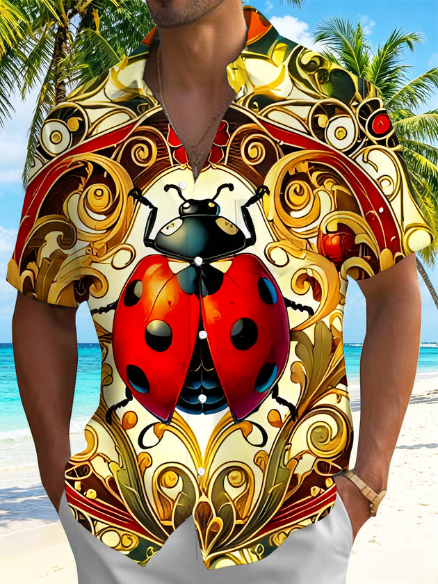 Ornate Floral Ladybug Men's Pocket Short Sleeve Shirts