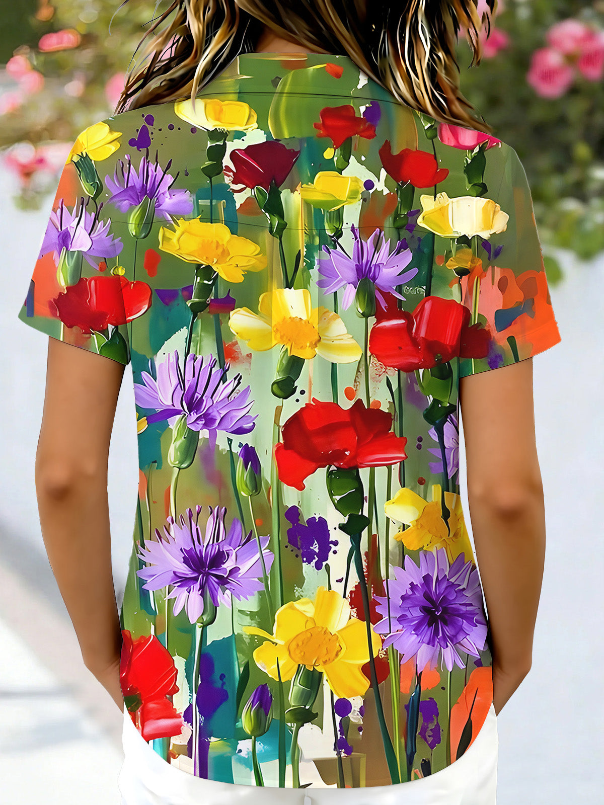 Women's floral short sleeve shirt back view