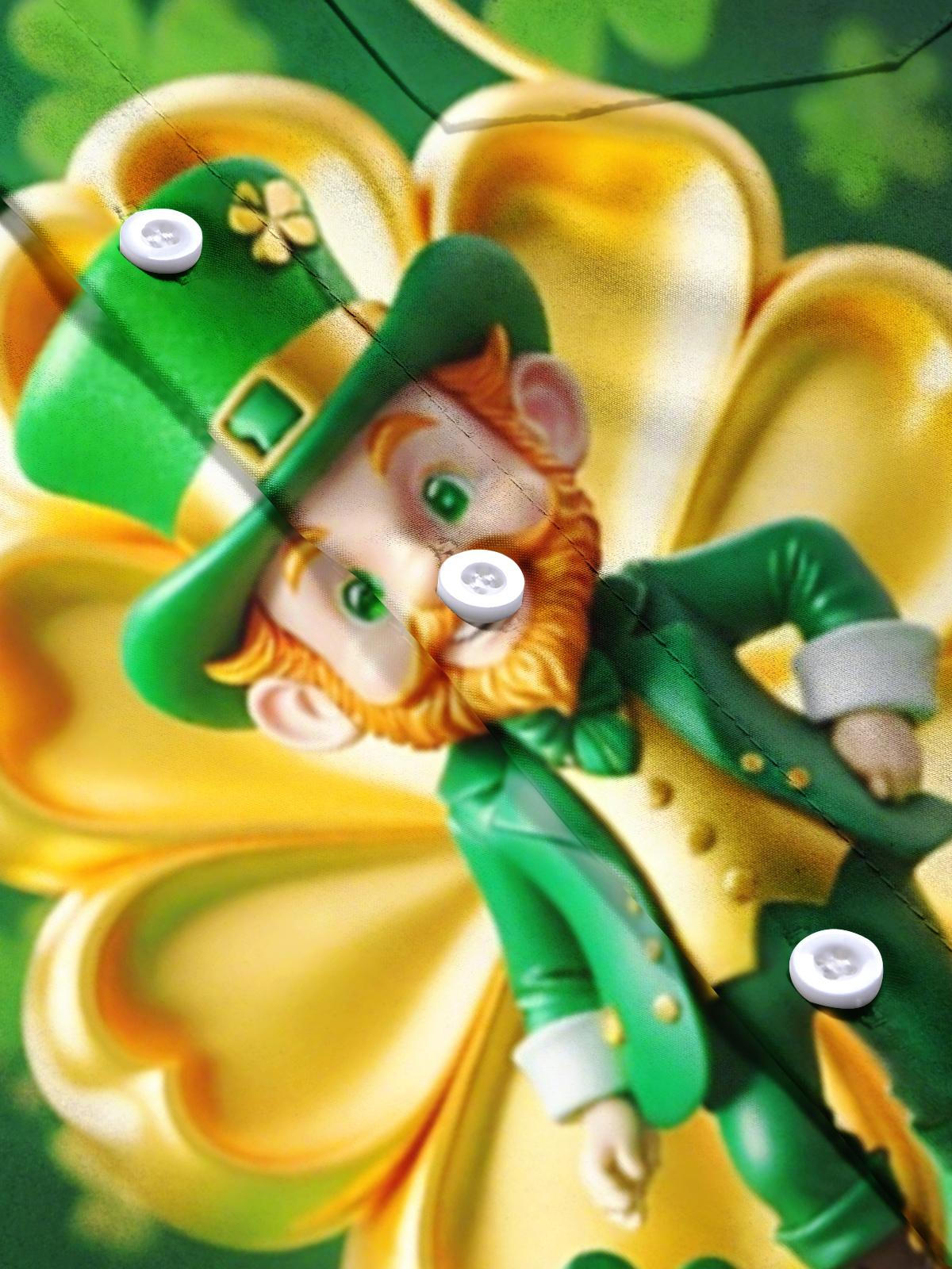 St. Patrick's Day Goblin Four-Leaf Clover Print Men's Pocket Short Sleeve Shirts