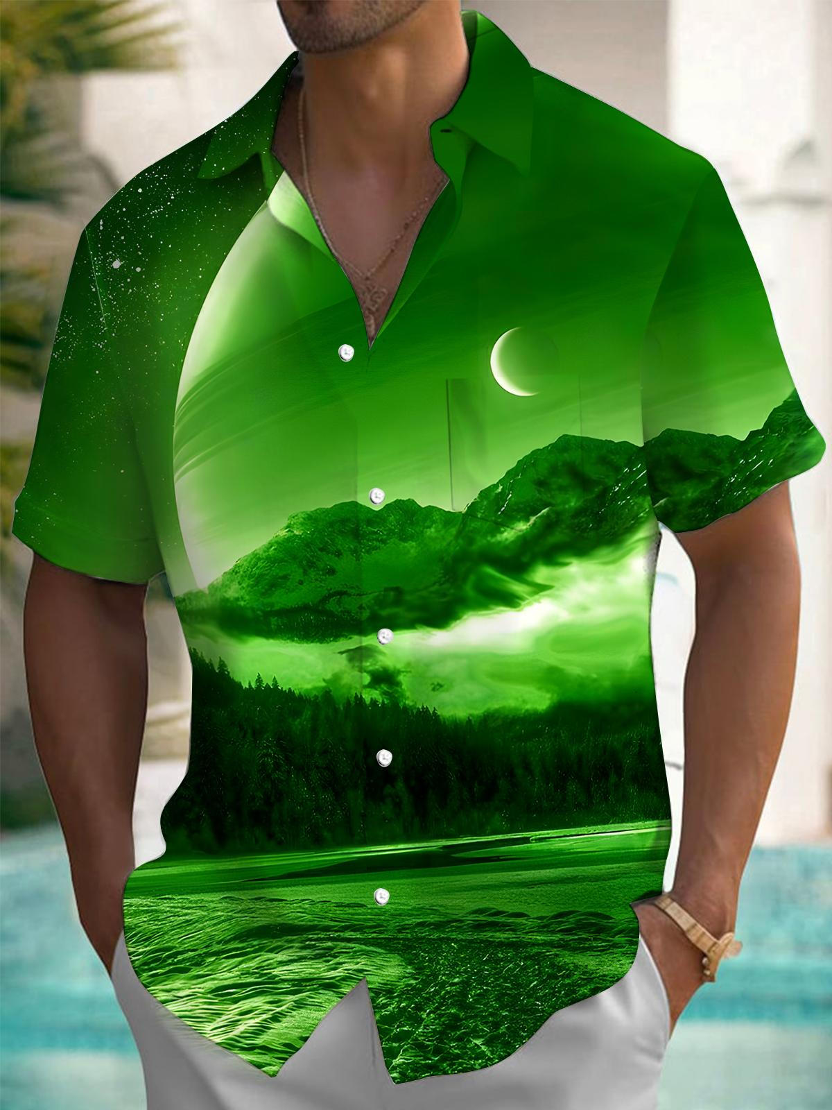 Moon Landscape Print Men's Pocket Short Sleeve Shirts