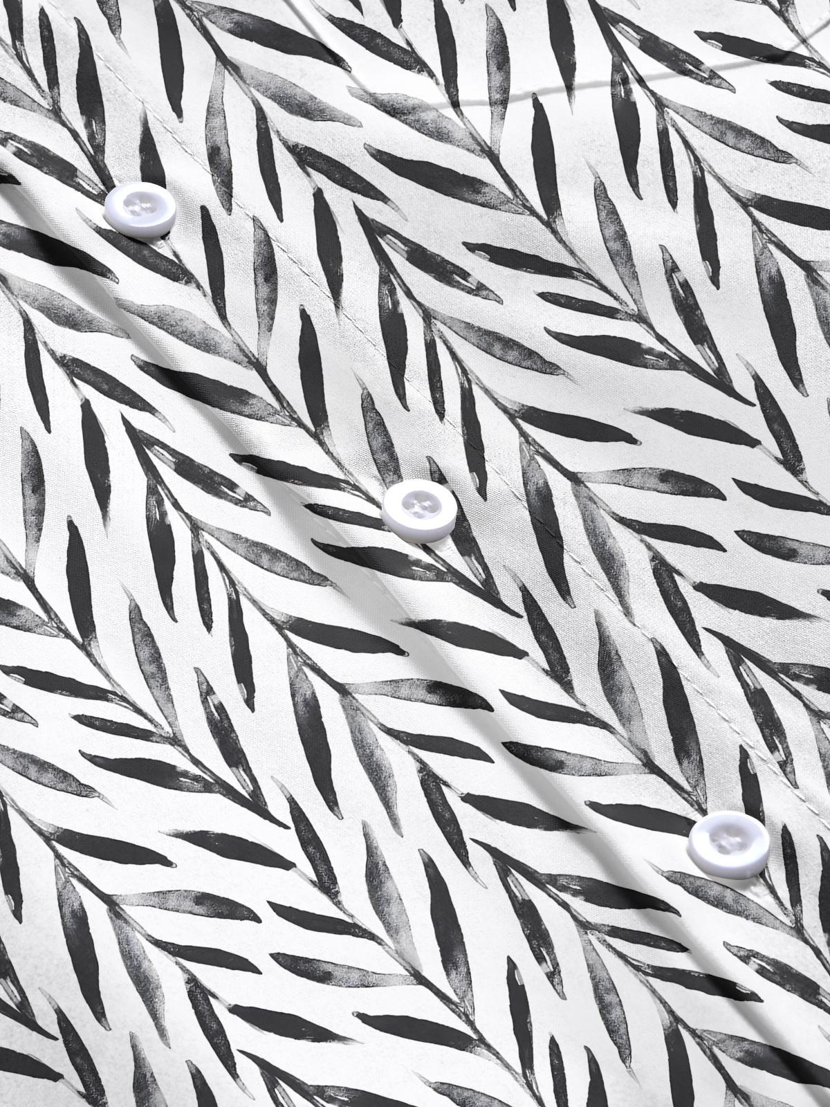 Beach Vacation Leaf Print Men's Pocket Short Sleeve Shirts