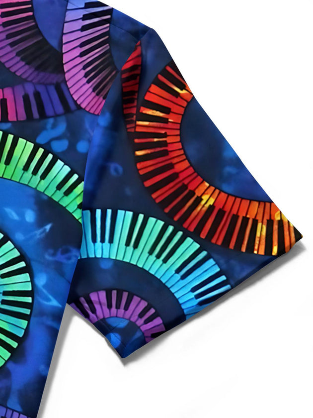 men's printed shirt close-up short sleeve