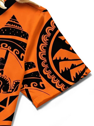 men's Hawaiian shirt close-up short sleeve