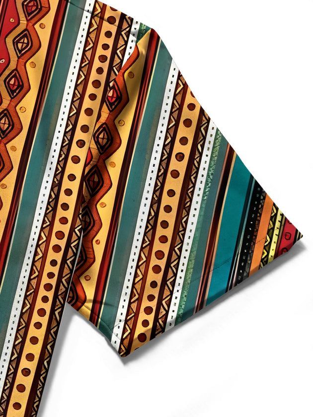 men's printed shirt close-up short sleeve