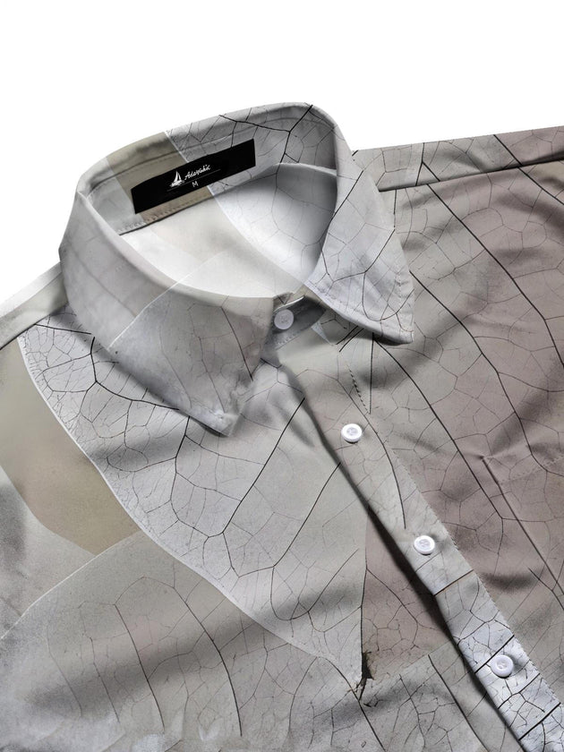 men's short sleeve shirt side view