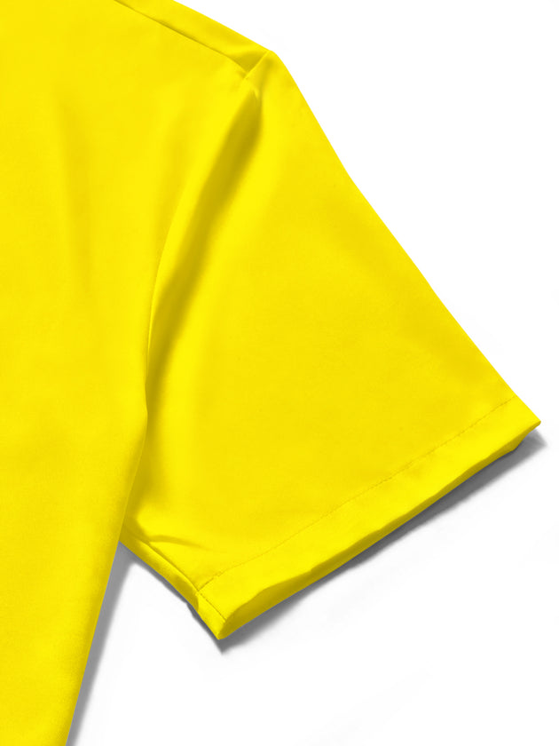 men's Hawaiian shirt close-up short sleeve