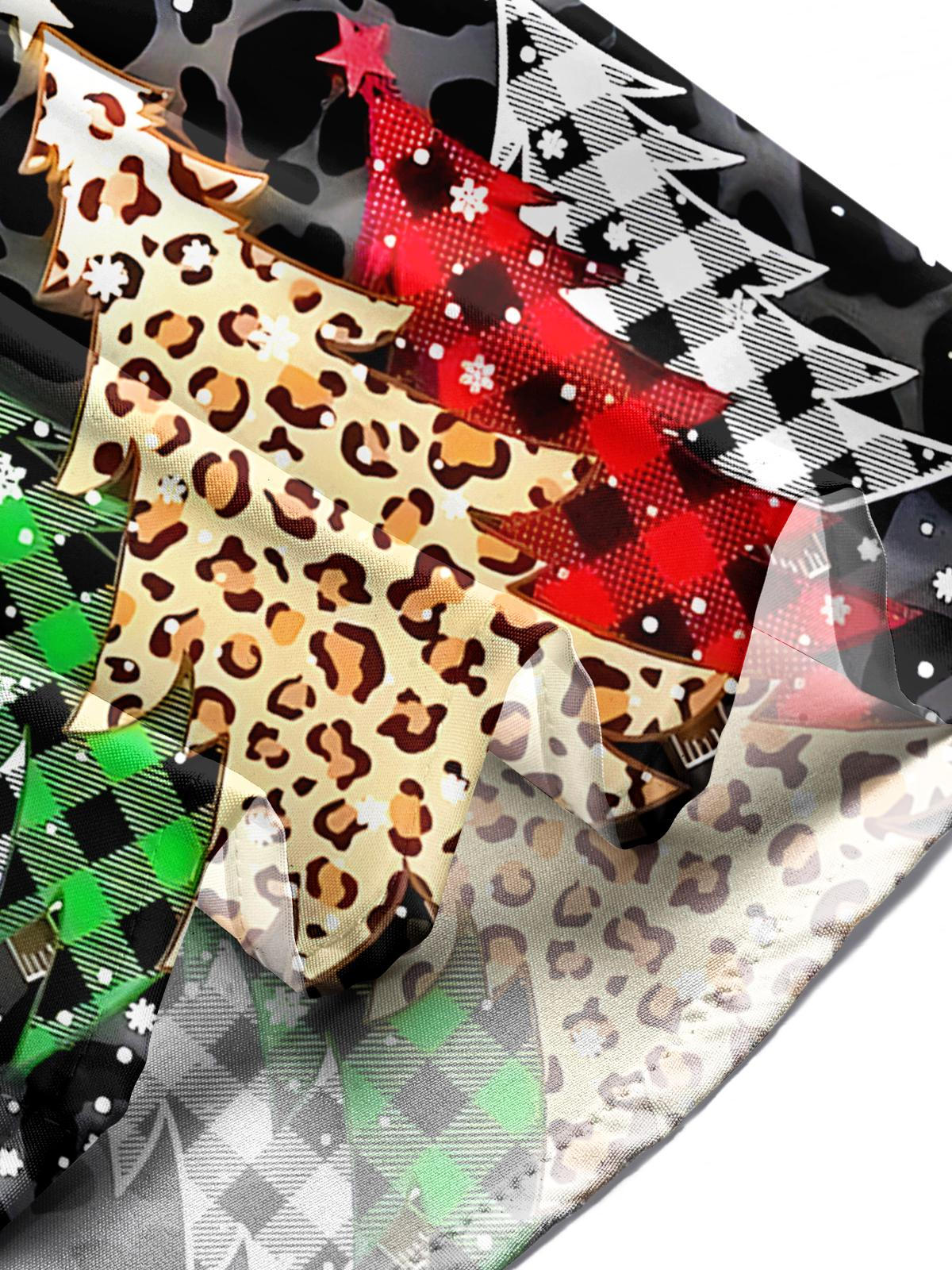 Leopard Christmas Tree Men's Pocket Short Sleeve Shirts