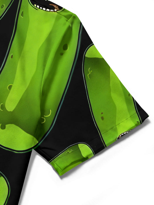 men's printed shirt close-up short sleeve