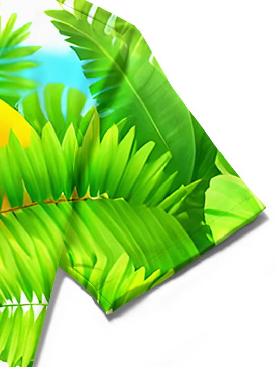 men's Hawaiian shirt close-up short sleeve