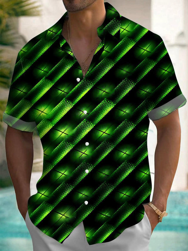 Men's pocket short sleeve shirt front view