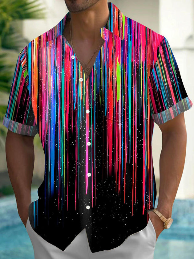 Men's geometric pattern short sleeve shirt front view