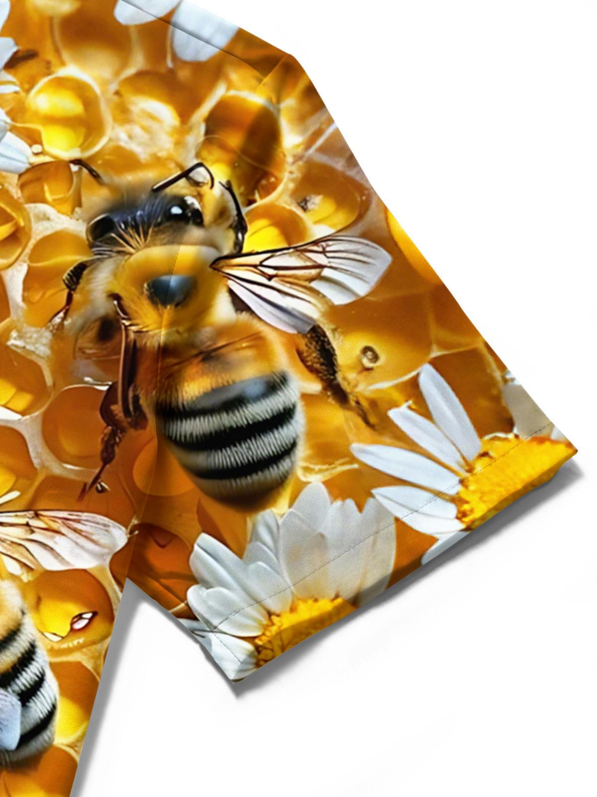 Men's bee daisy print short sleeve shirt close-up of pocket embroidery detail