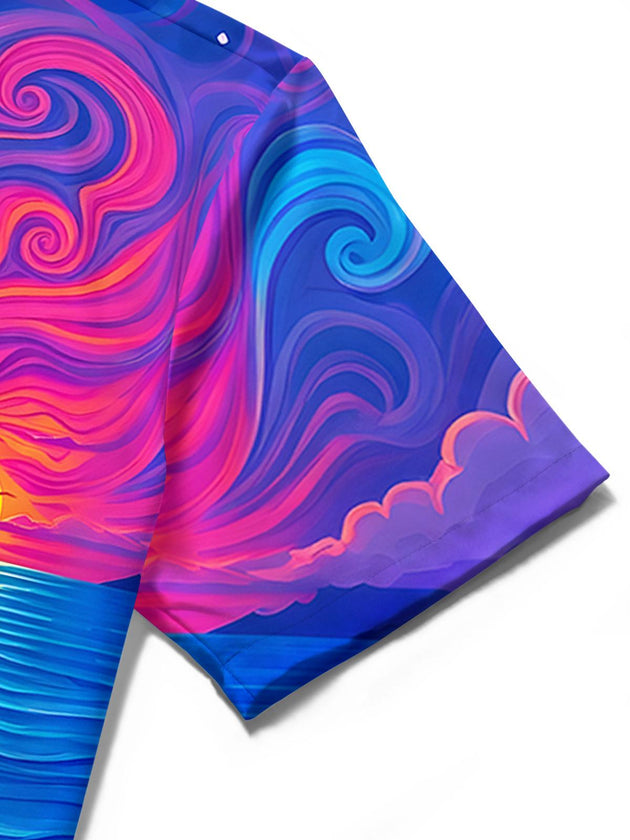 men's Hawaiian shirt close-up short sleeve