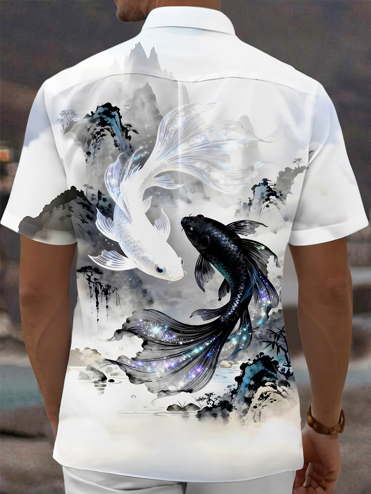 Wash Painting Gold Fish Men's Pocket Short Sleeve Shirts