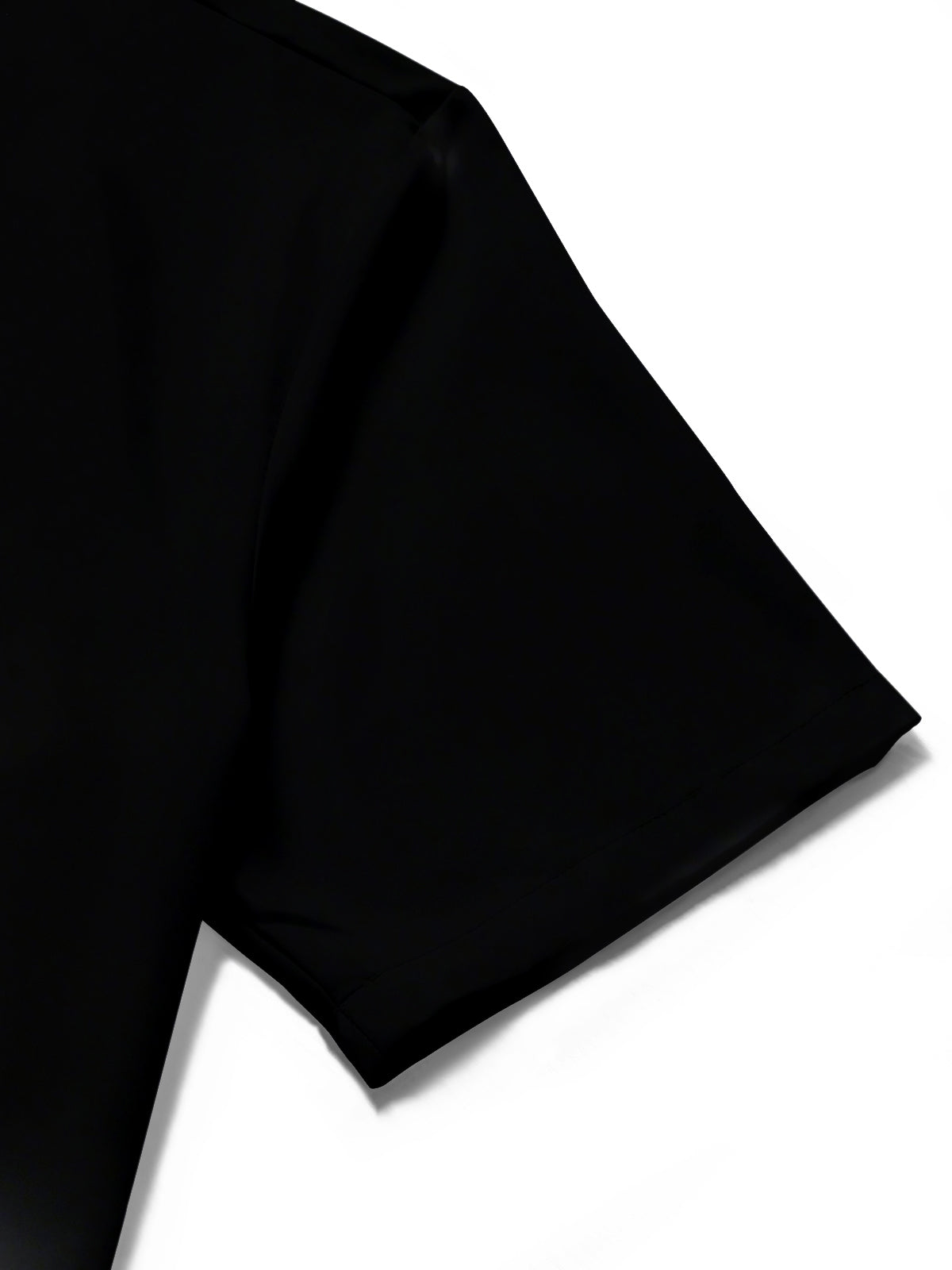 men's printed shirt close-up short sleeve