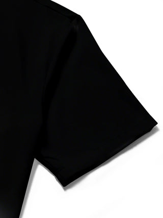 men's printed shirt close-up short sleeve