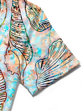 men's printed shirt close-up short sleeve