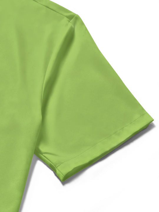 men's printed shirt close-up short sleeve