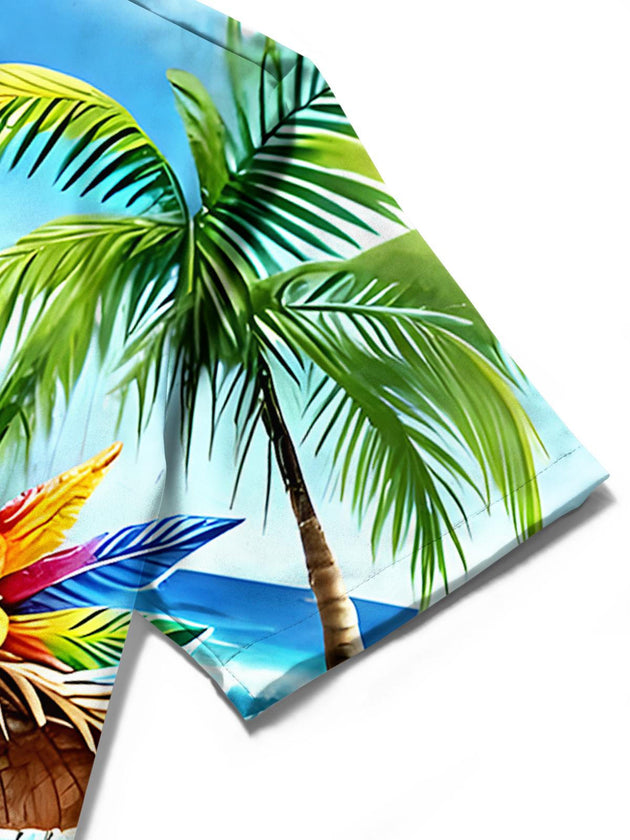 men's Hawaiian shirt close-up short sleeve