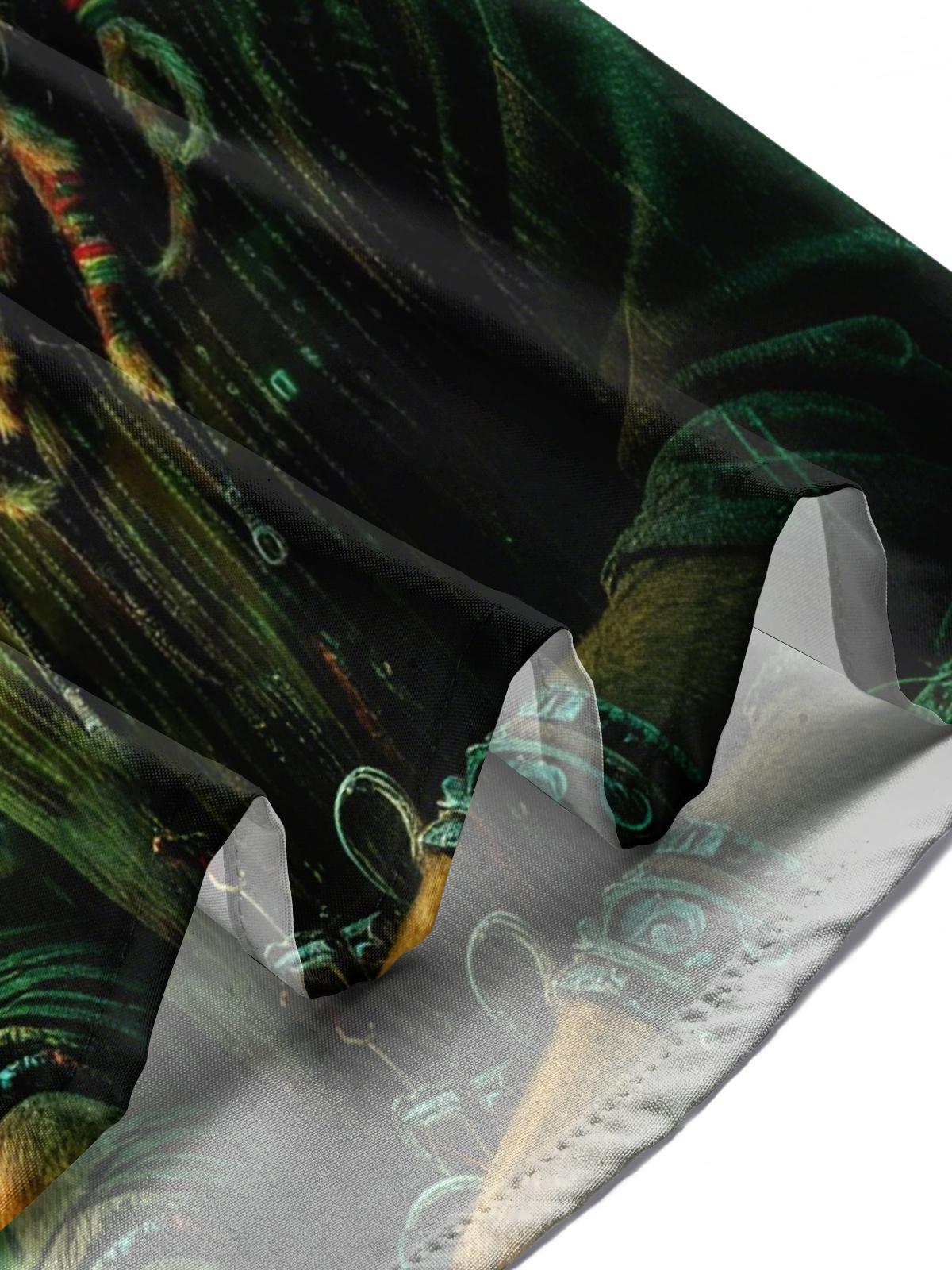 men's printed shirt close-up short sleeve