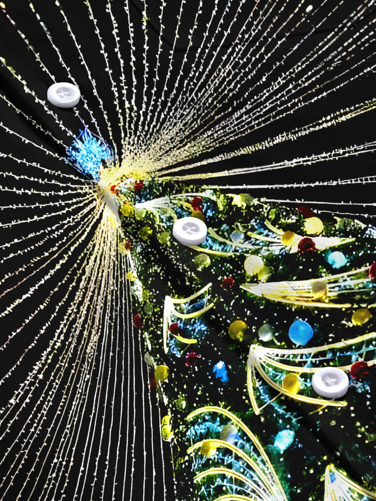 Christmas Tree Men's Pocket Short Sleeve Shirts