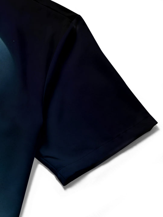 men's printed shirt close-up short sleeve