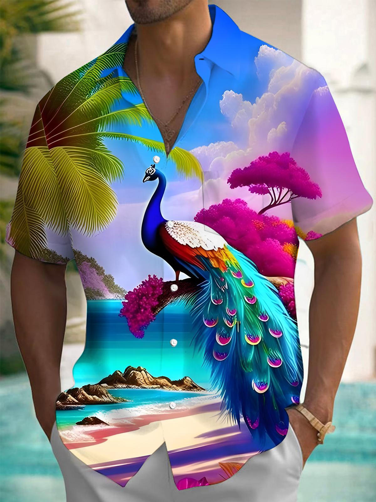 Hawaiian Beach Peacock Print Men's Pocket Short Sleeve Shirts