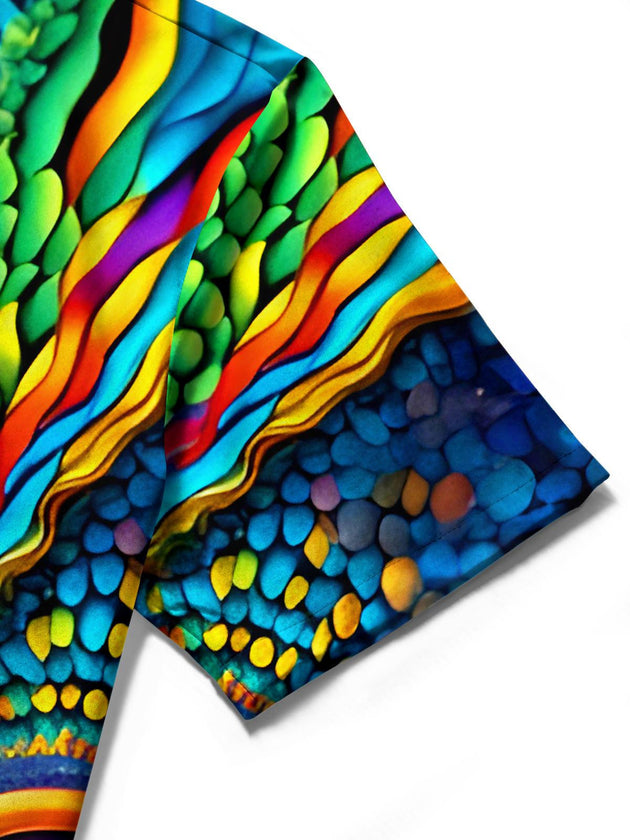 men's short sleeve pocket shirt close-up detail