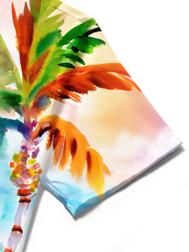 men's Hawaiian shirt close-up short sleeve