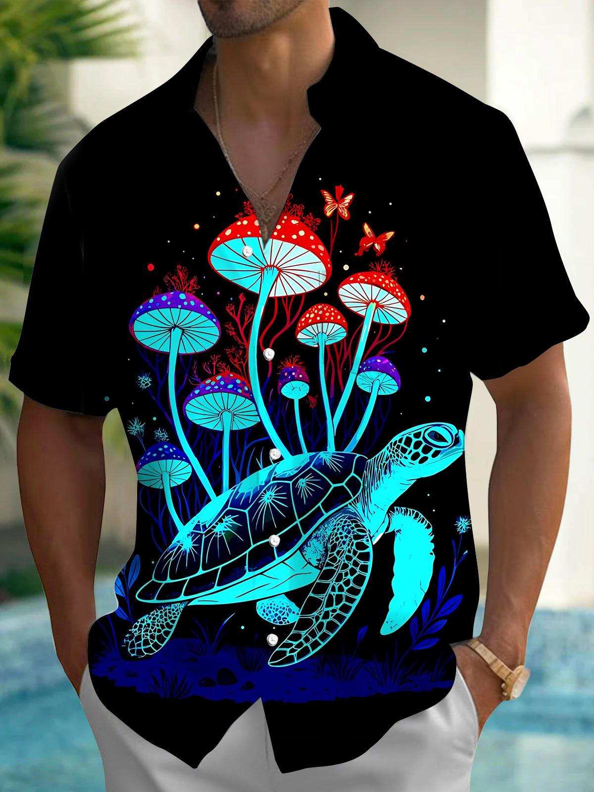 Turtle Mushroom Print Men's Pocket Short Sleeve Shirts